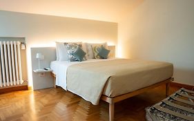 Lhe Maison Almerici